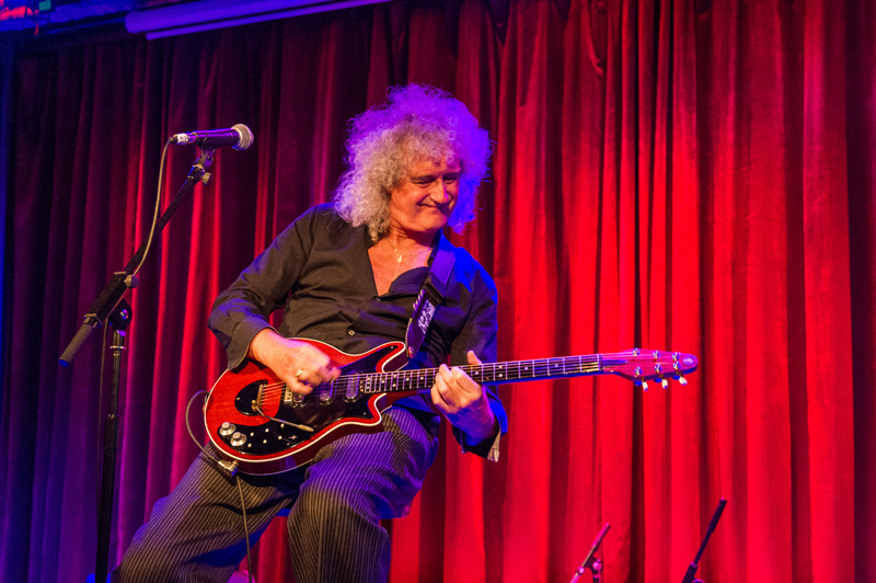 brian-may-red-special-launch2